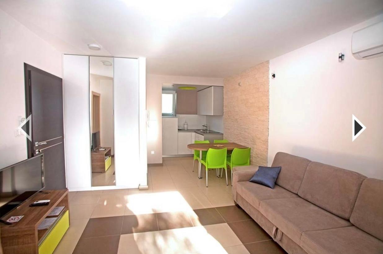 Daska Apartmani Njivice Exterior photo