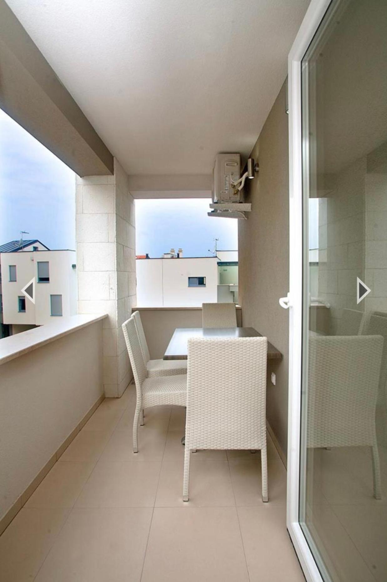 Daska Apartmani Njivice Exterior photo